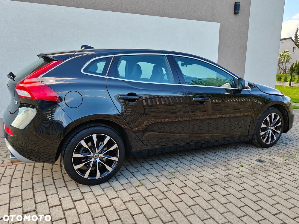 Volvo V40 T2 RDesign - 25