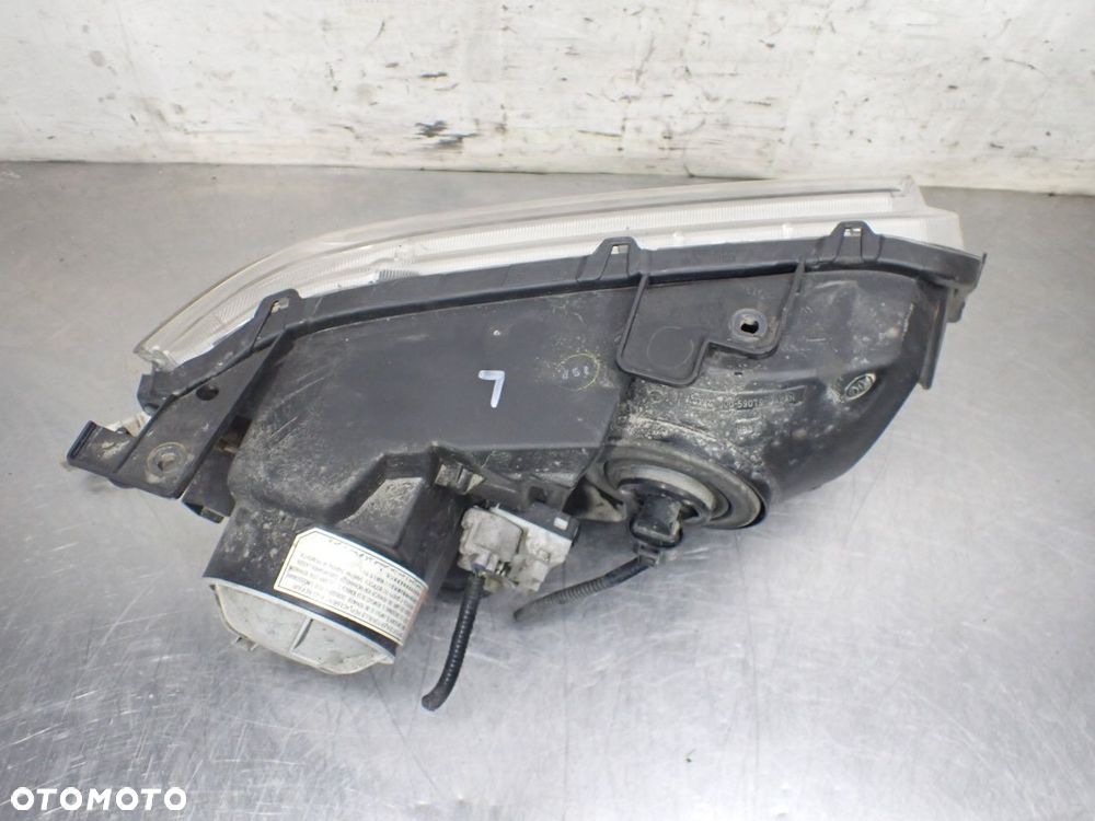 LAMPA LEWA PRZEDNIA XENON SUZUKI GRAND VITARA II 1.9 - 3