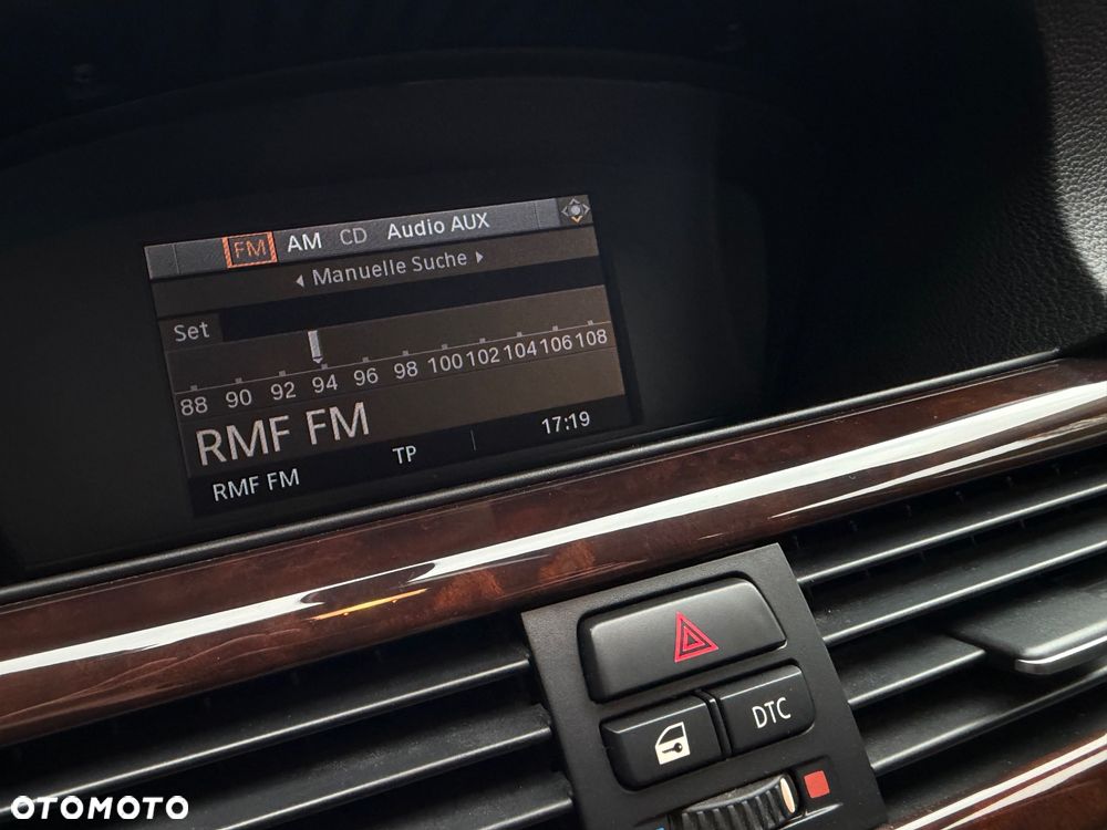 BMW Seria 3 320i Edition Exclusive - 30