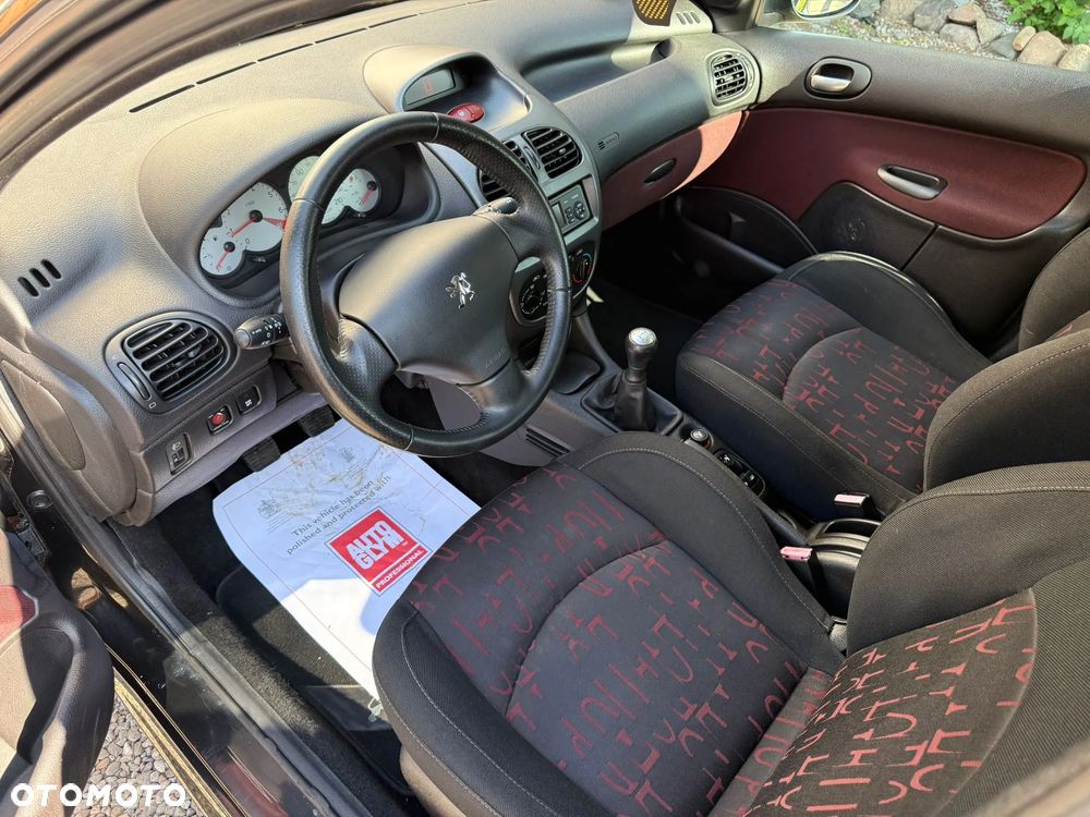 Peugeot 206 - 16