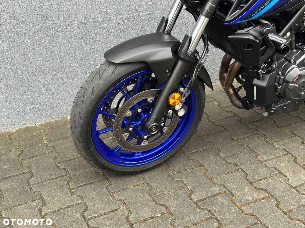 Yamaha MT - 22
