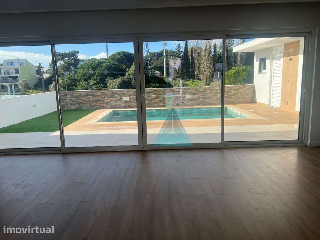 Moradia geminada T4 com excelentes acabamentos Quinta do Desembarga... - Grande imagem: 2/46