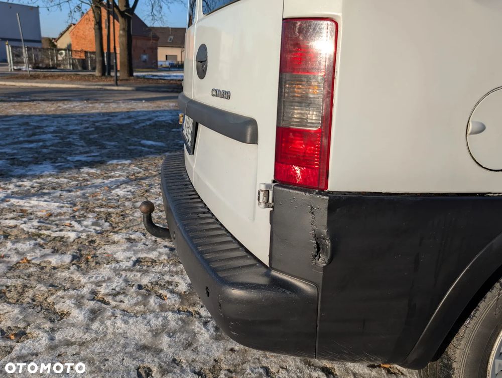 Opel Combo C - 21