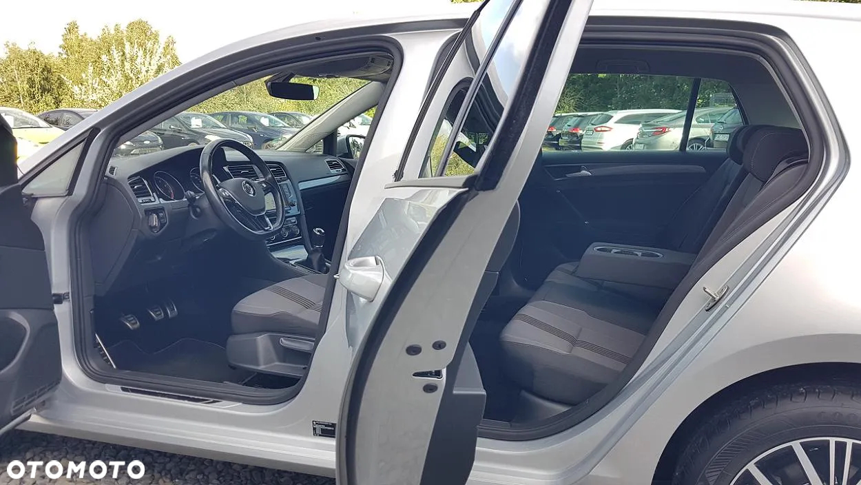Volkswagen Golf 1.4 TSI BlueMotion Technology Allstar - 22