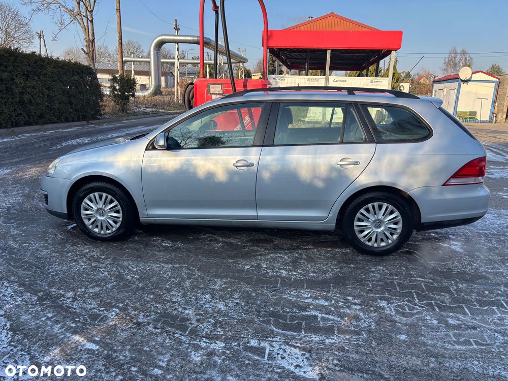 Volkswagen Golf 1.9 TDI DPF Trendline - 6