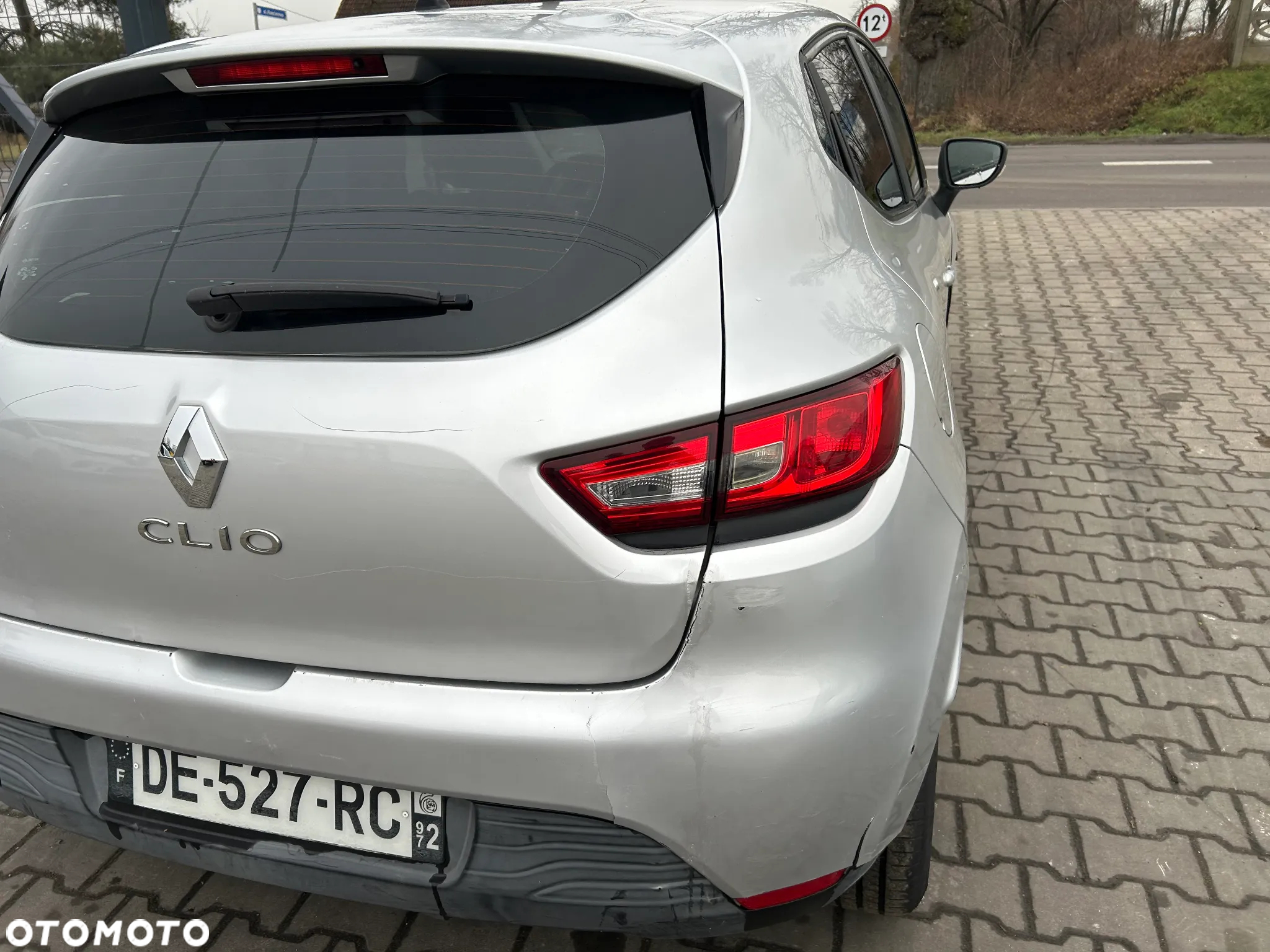Renault Clio - 33