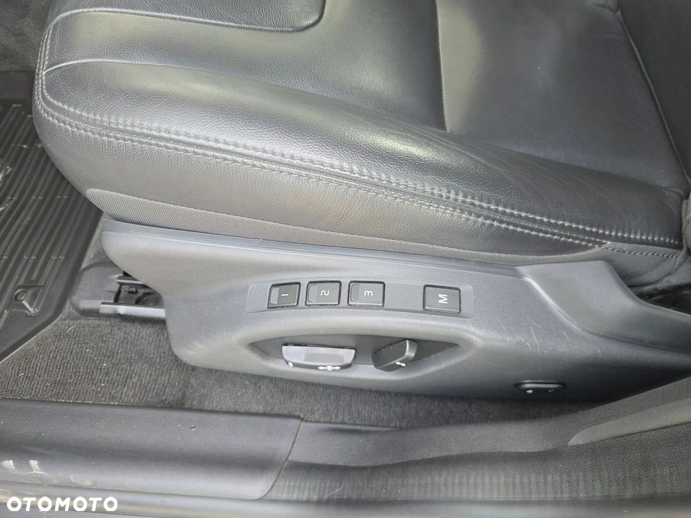Volvo XC 60 - 15