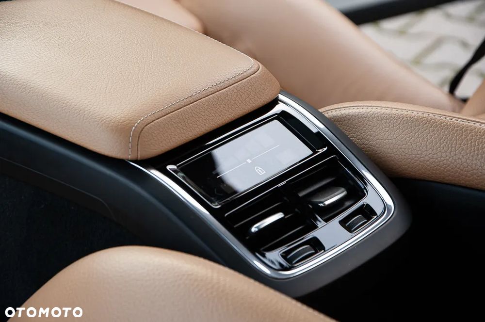 Volvo XC 60 D4 AWD Inscription - 20