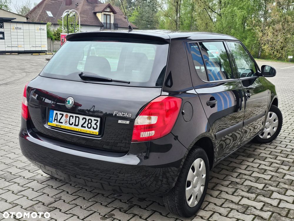 Skoda Fabia 1.2 HTP Elegance - 4