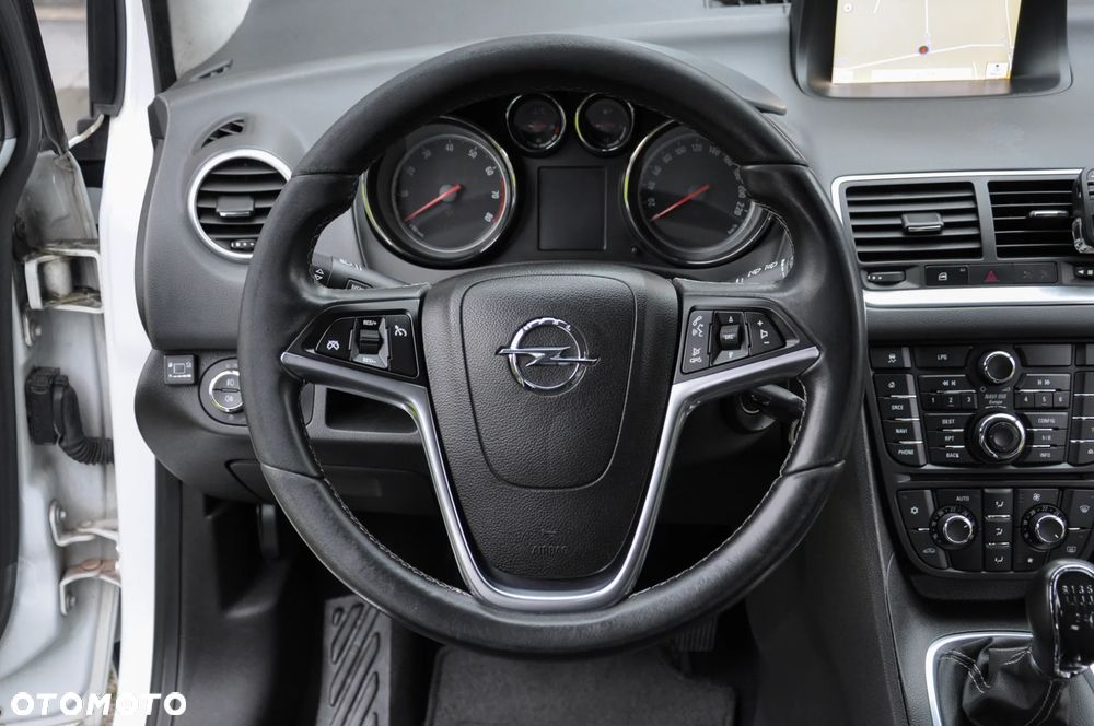 Opel Meriva 1.4 T Cosmo - 11