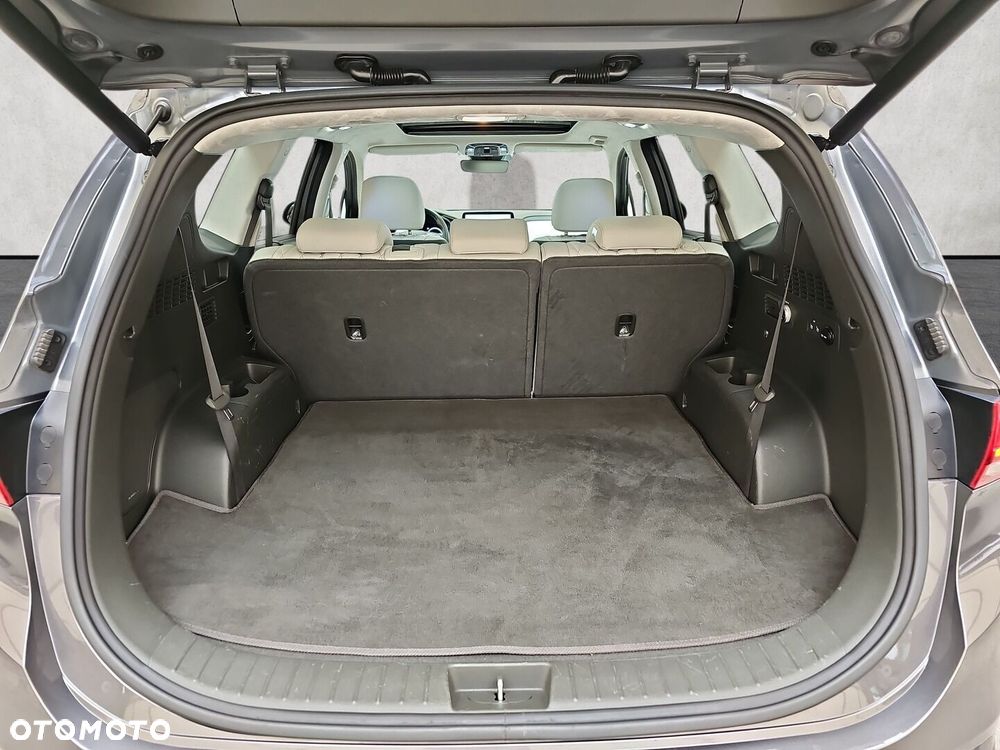 Hyundai Santa Fe 1.6 HEV 4WD SEVEN Signature - 33