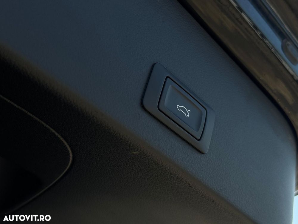 Audi A6 Allroad - 30