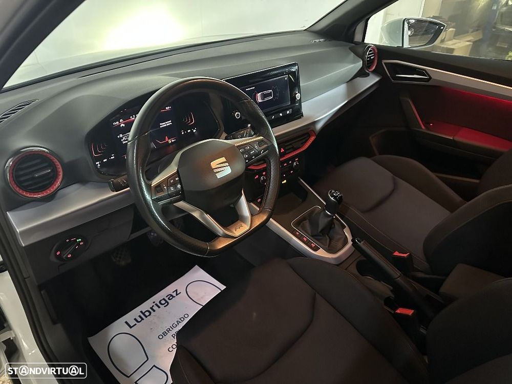 SEAT Arona 1.0 TSI FR - 6