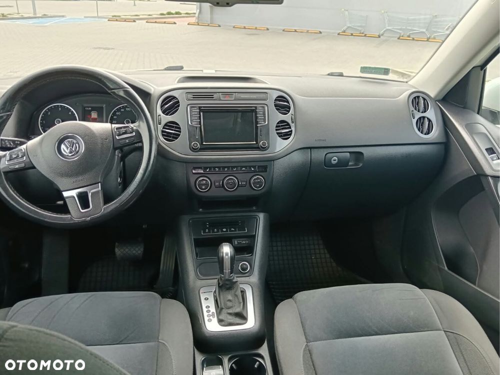 Volkswagen Tiguan - 7