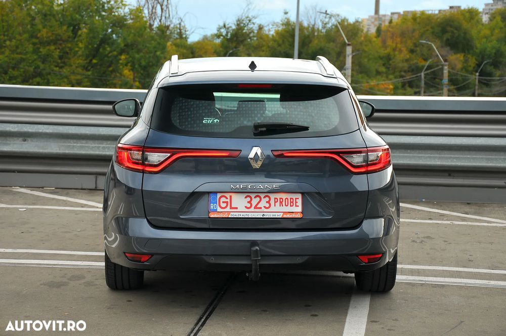 Renault Megane - 9