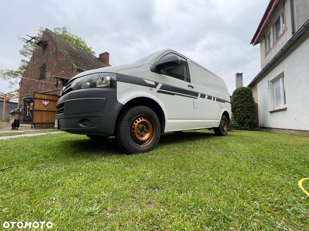Volkswagen Transporter 2011 photo 2
