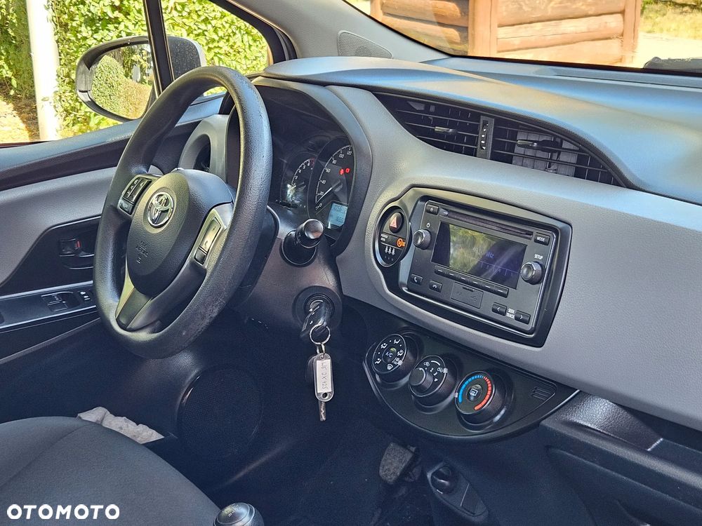 Toyota Yaris 1.0 Active - 11