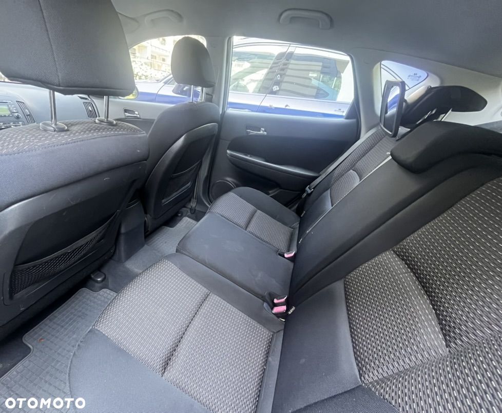 Hyundai i30 1.6 Comfort - 5