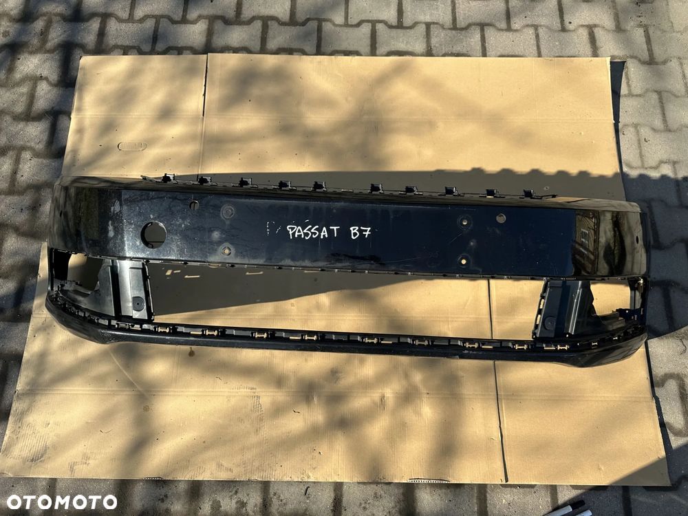 VW PASSAT B7 ZDERZAK PRZEDNI 4xPDC ORYGINAŁ 3AA807221 - 4