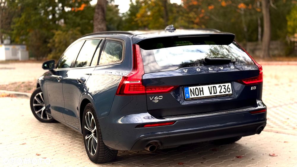 Volvo V60 2021 photo 4
