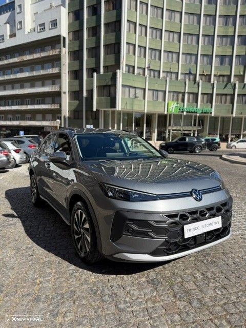 VW T-Roc 1.5 eTSI Life DSG - 4