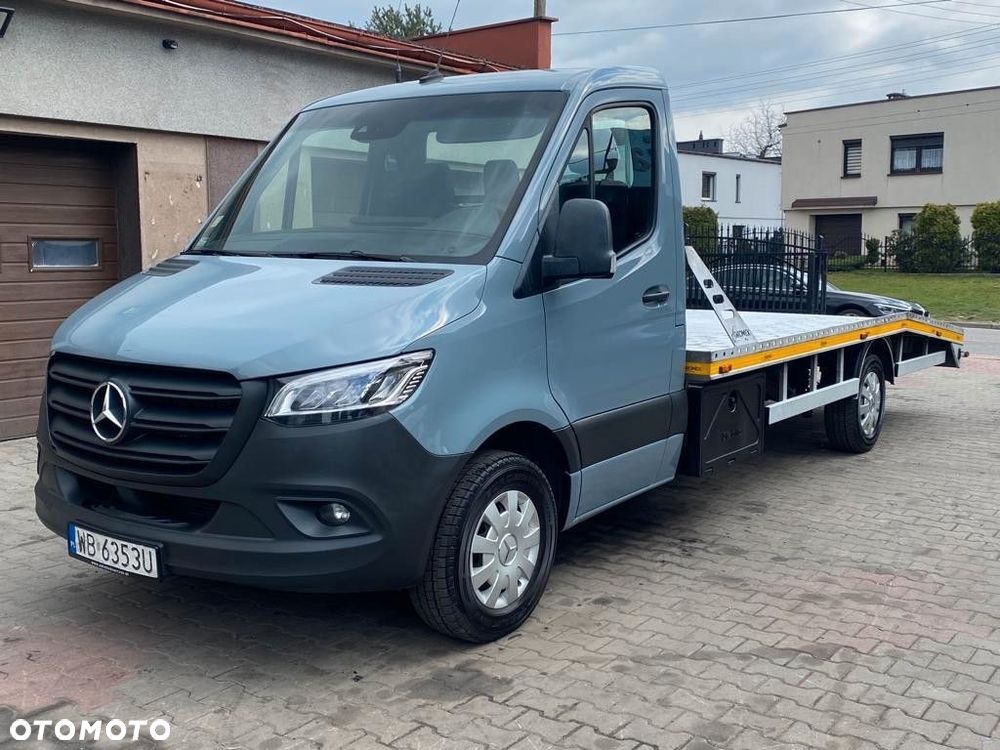 Mercedes-Benz Sprinter 319CDI V6 - 3