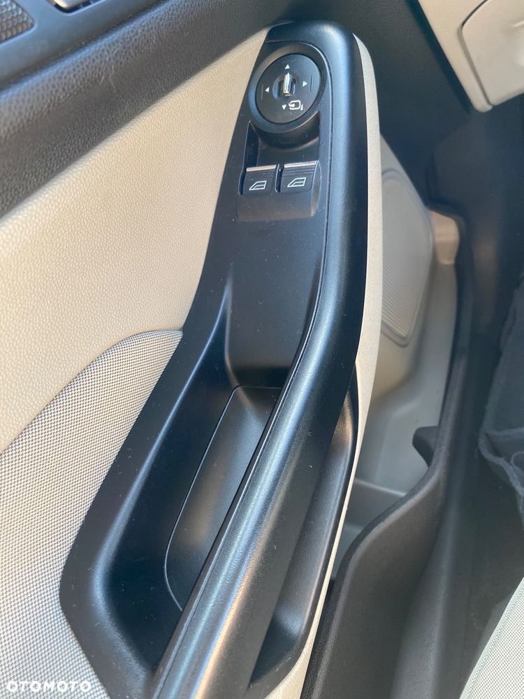 Ford Fiesta 1.0 EcoBoost Platinium X - 12