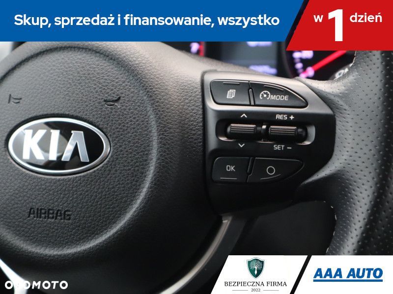 Kia Stonic - 18