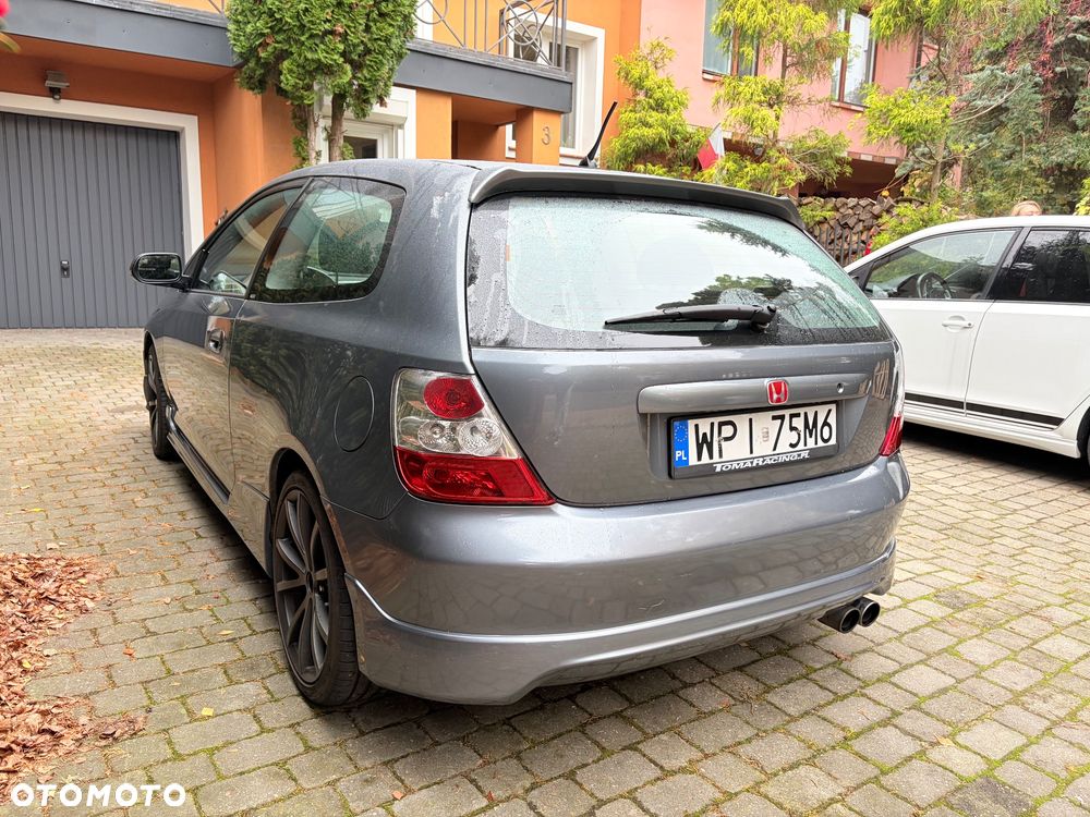 Honda Civic 2005 photo 4