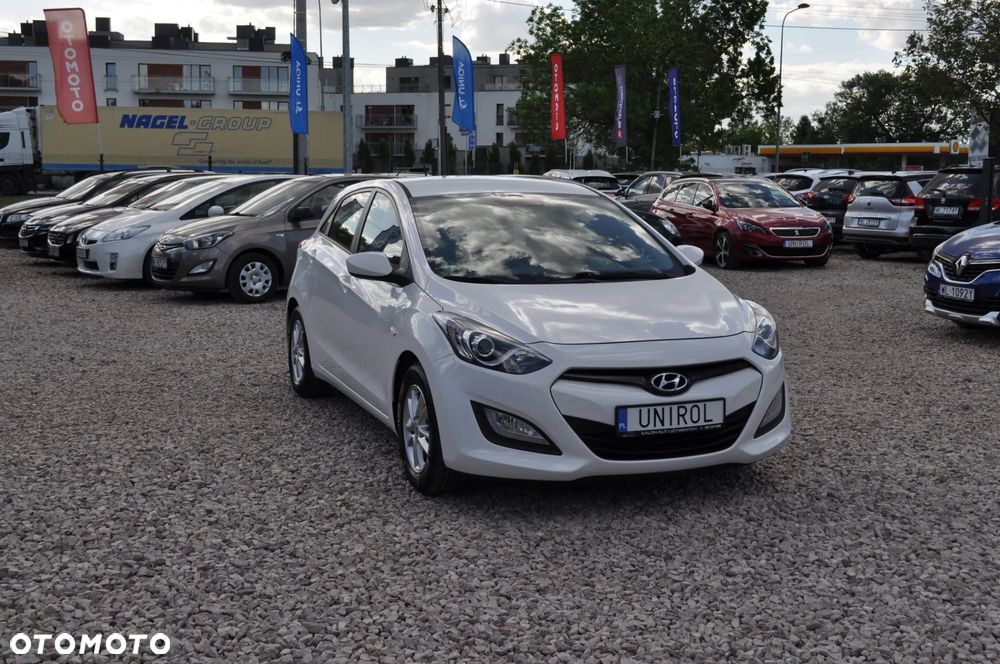 Hyundai i30 1.4 Fifa World Cup Edition - 3