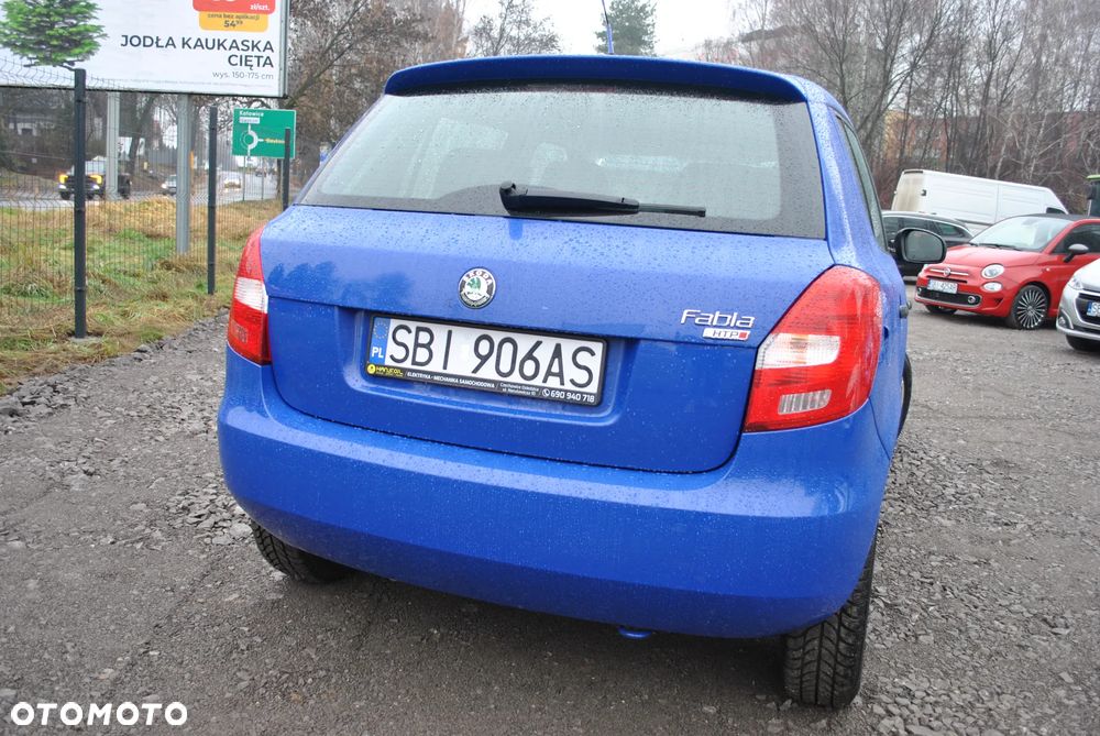 Skoda Fabia 1.2 HTP COOL Edition - 11
