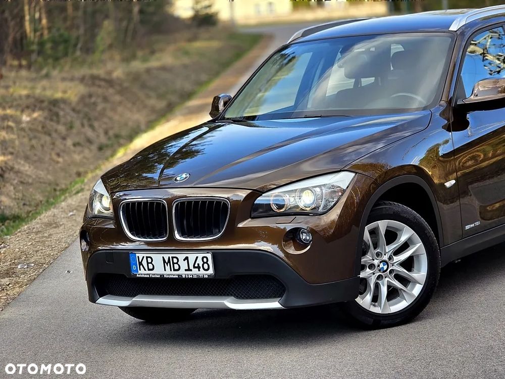 BMW X1 sDrive18i xLine - 8