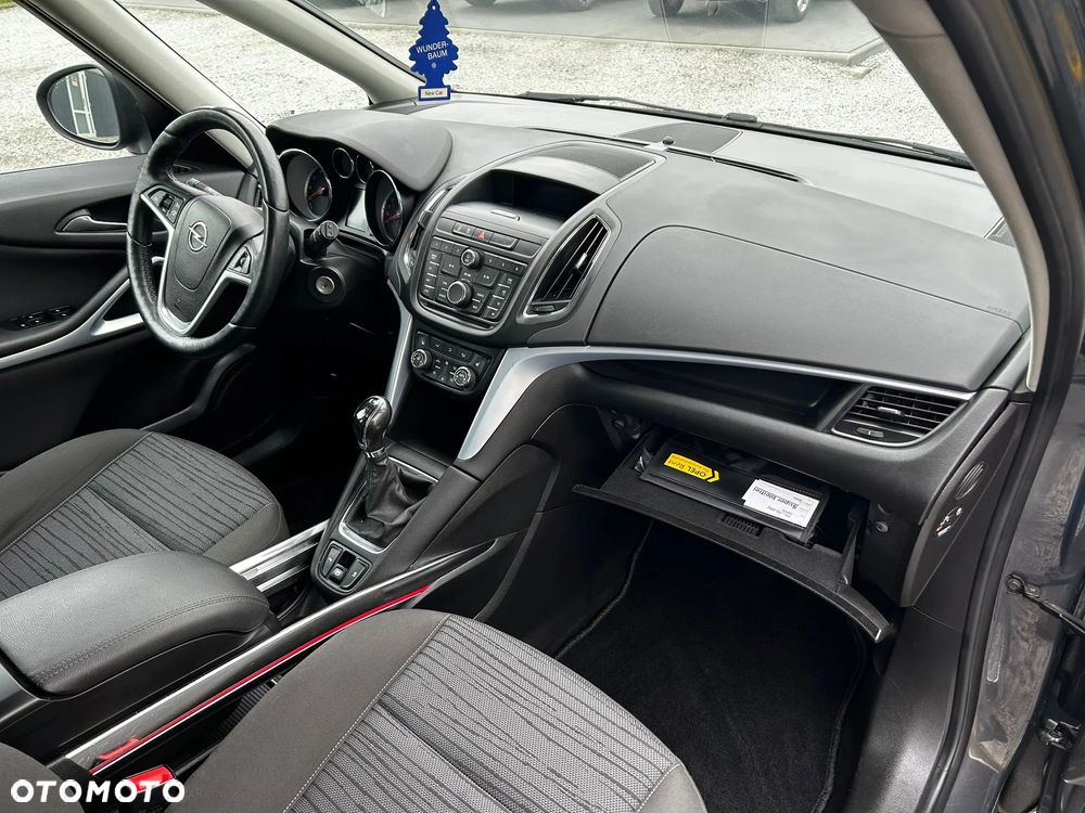 Opel Zafira 1.4 Turbo (ecoFLEX) Start/Stop Active - 26