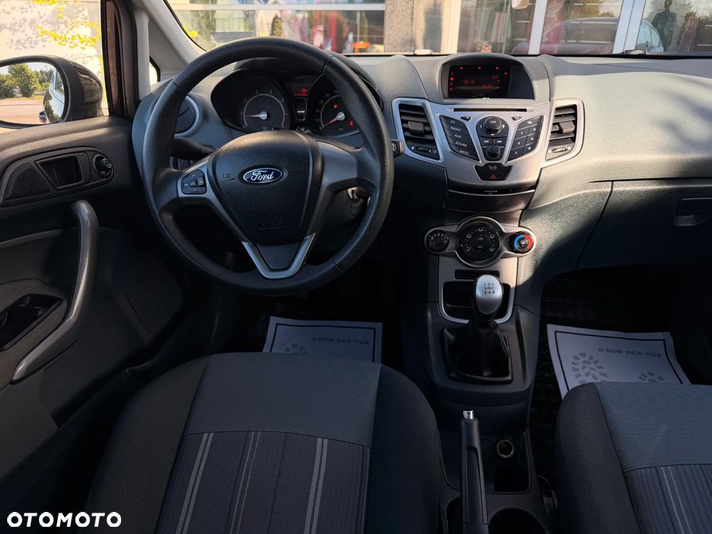 Ford Fiesta - 10