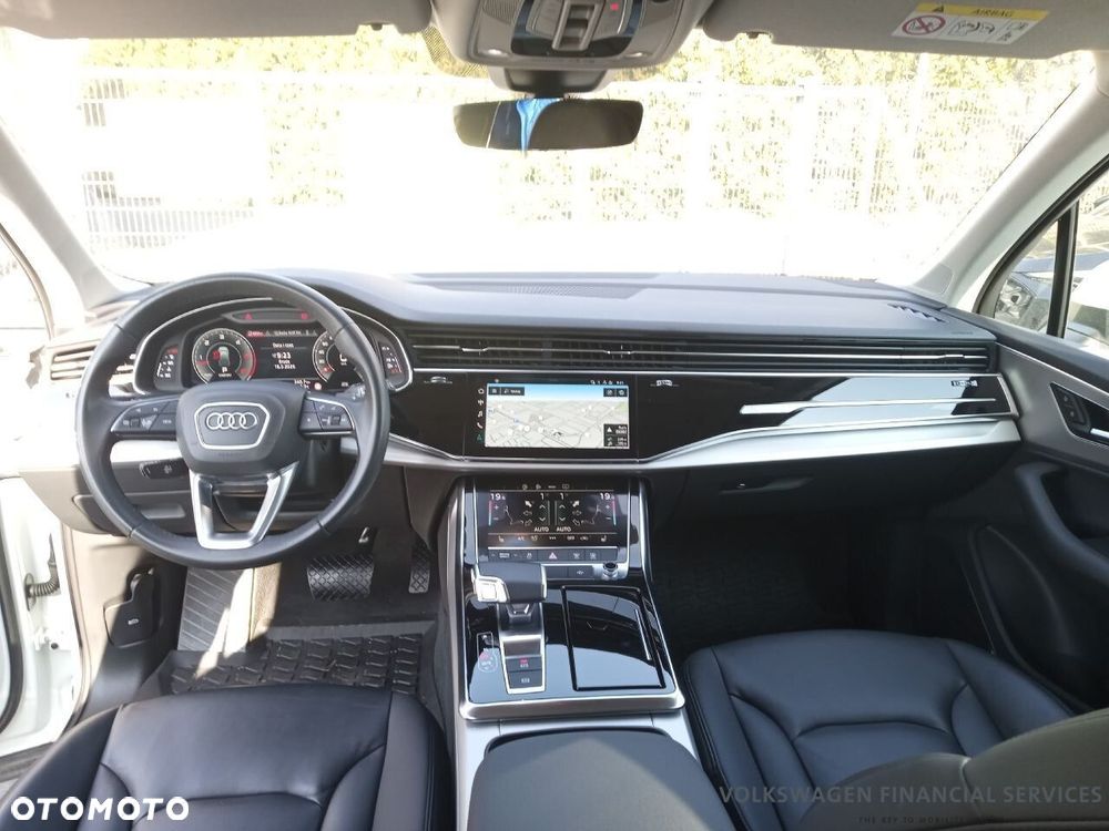 Audi Q7 - 11