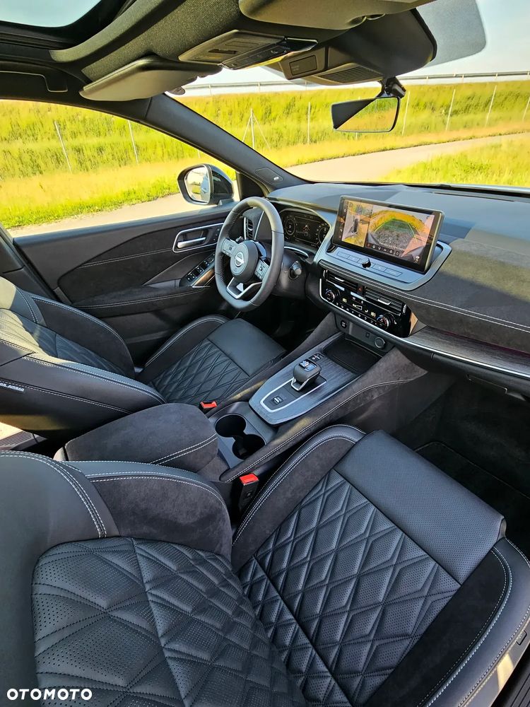 Nissan Qashqai 1.3 DIG-T MHEV Tekna+ Xtronic - 12