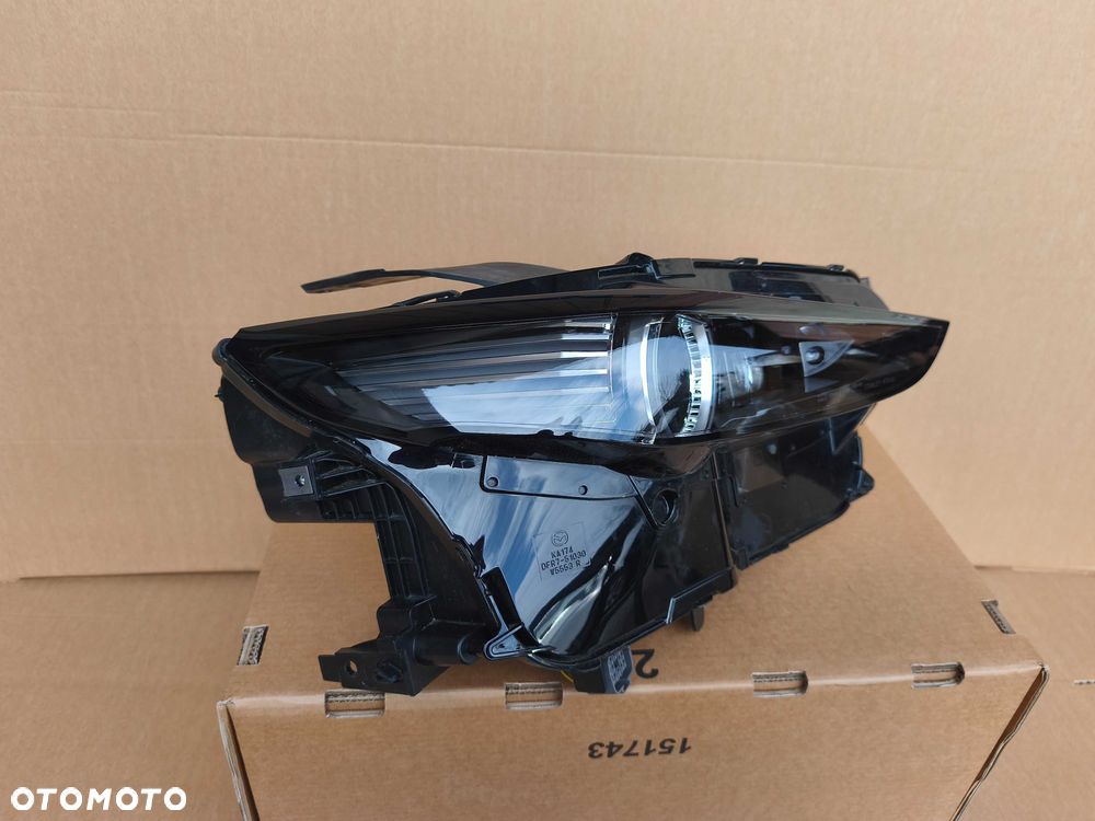 MAZDA CX 30 CX-30 CX30 lampa prawa przód 14 PIN full led DFR7-51030 - 4