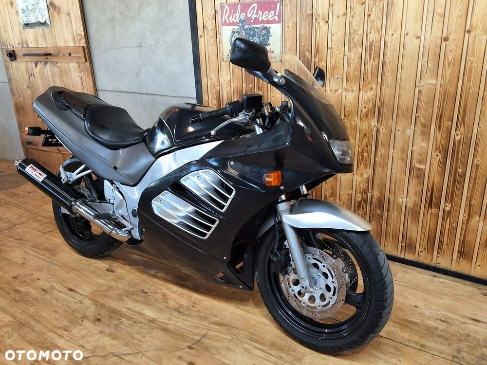 Suzuki RF - 2