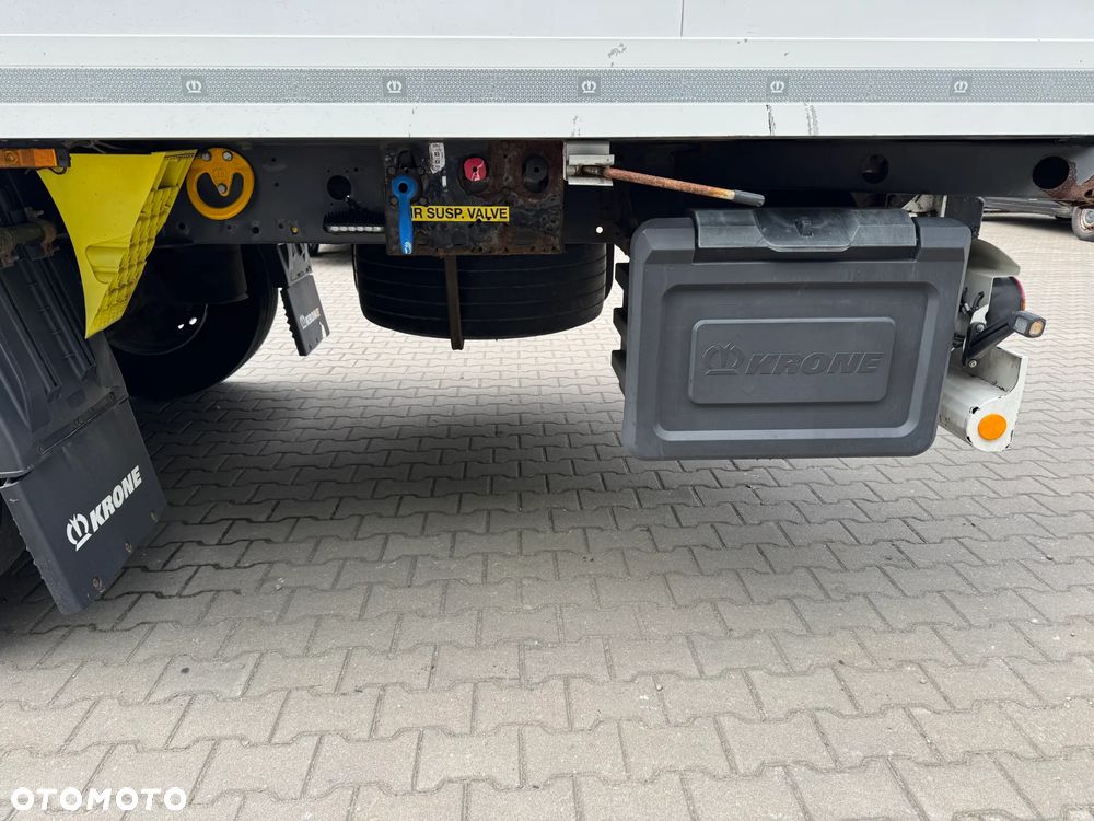 Krone Chłodnia ,Doppelstock , Carrier Vector 1550, Kwiatowa 2,50m - 26