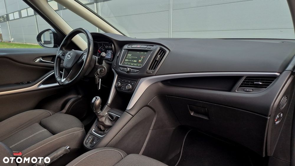 Opel Zafira 1.6 CDTI Cosmo - 23
