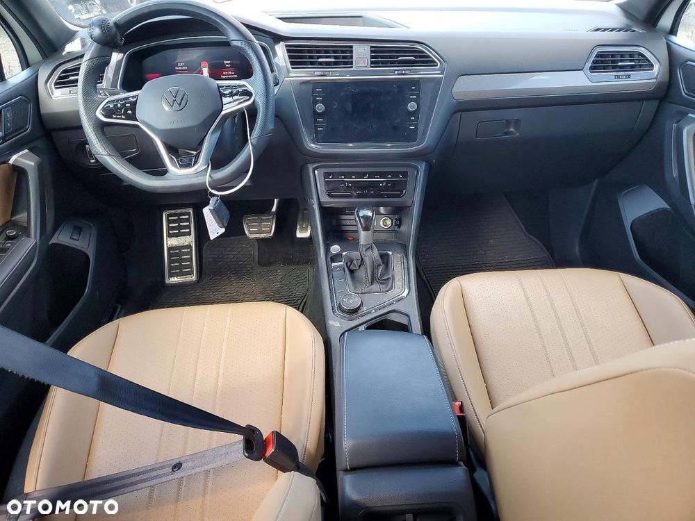 Volkswagen Tiguan - 8