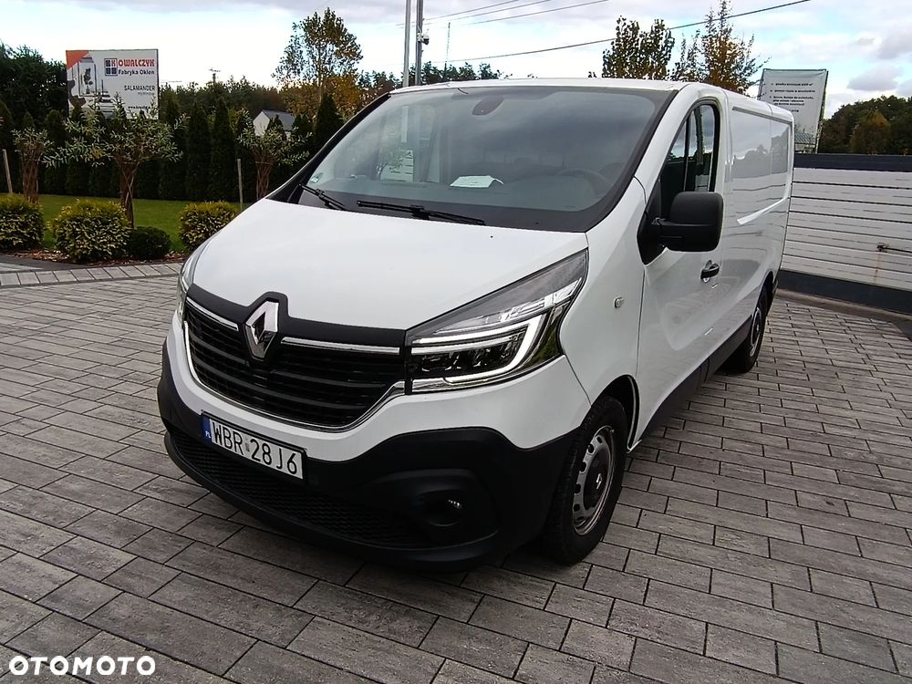 Renault TRAFIC - 2