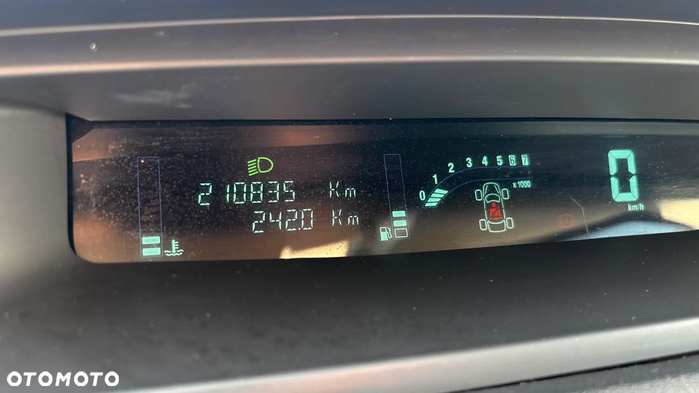 Renault Scenic 1.6 16V Authentique - 8