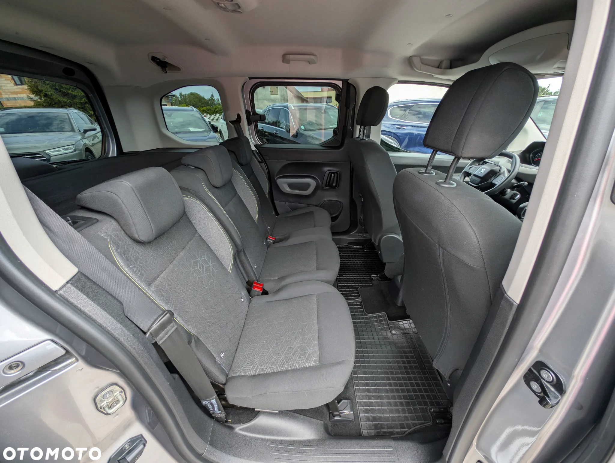 Peugeot Rifter 1.5 BlueHDI Active - 15