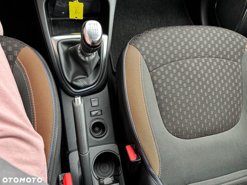 Renault Captur 1.2 Energy TCe XMOD - 22