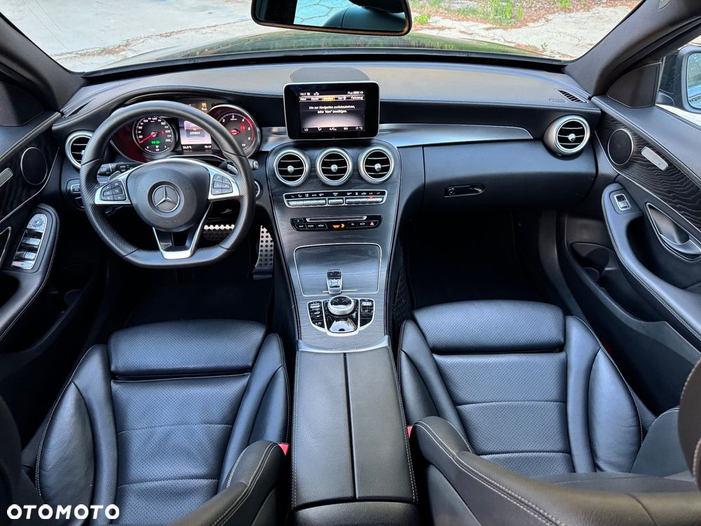 Mercedes-Benz Klasa C 250 d 4Matic 9G-TRONIC AMG Line - 34