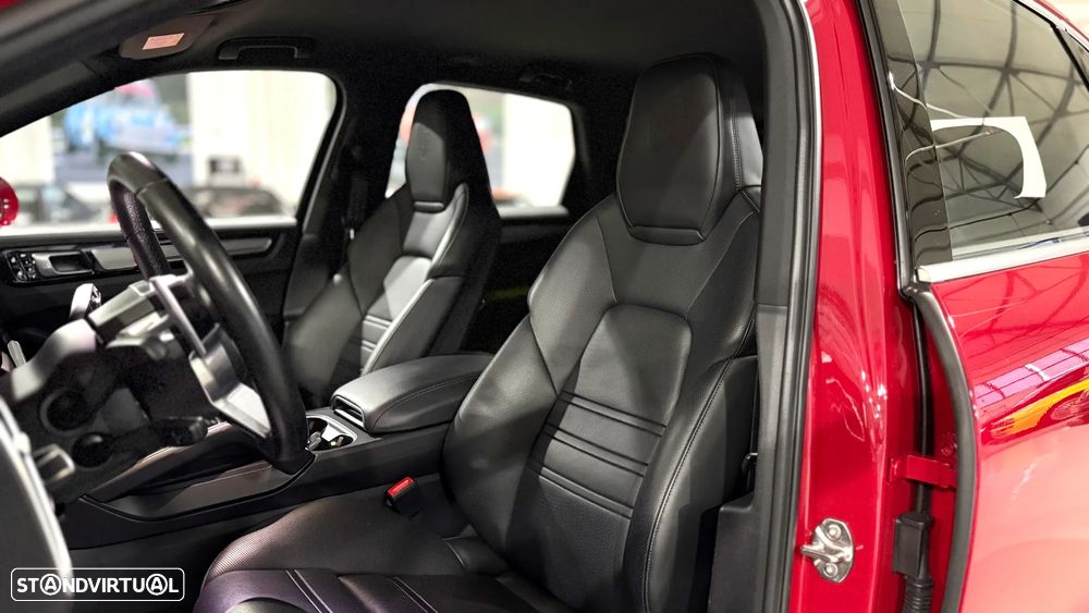 Porsche Cayenne E-Hybrid - 15