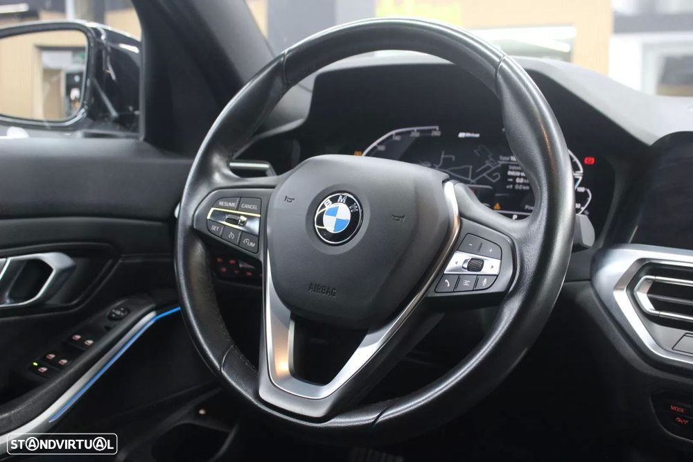 BMW 320 e Corporate Edition Auto - 24