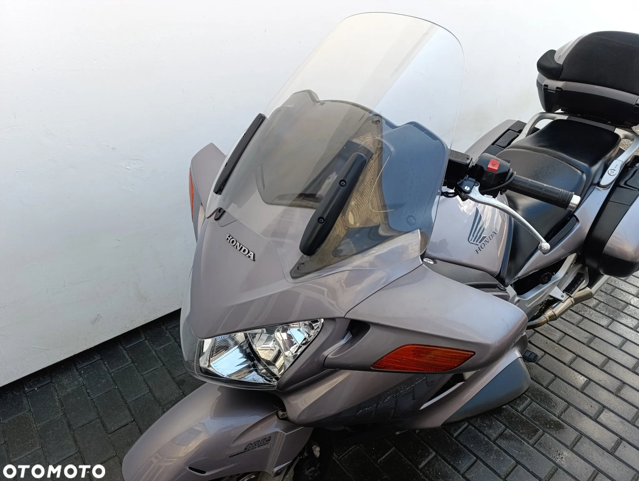 Honda ST - 10