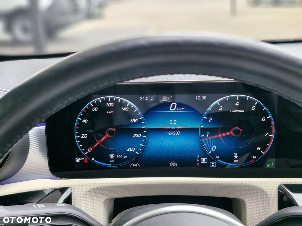 Mercedes-Benz CLA 200 Progressive 7G-DCT - 12